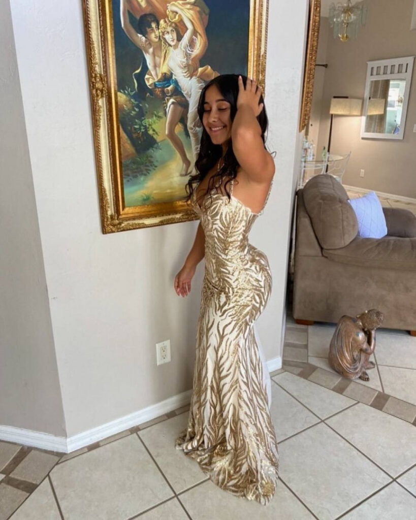 Instagram – T H I C C – Latina – Ashley palomino – Nude