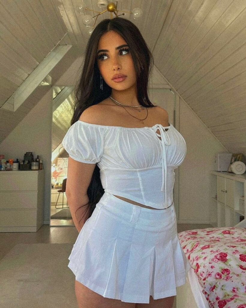 Twitch – asleyia – Nude Leaks