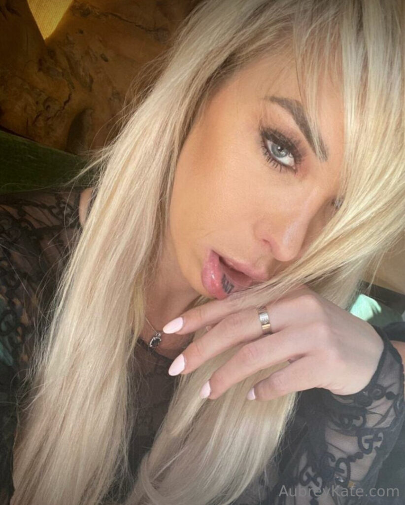 Trans – OnlyFans – XXX – Aubrey Kate – Nude