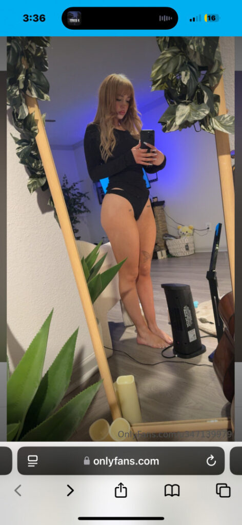 OnlyFans – TikTok – Avaree.ee / Avare.ee / Avababy – Nude Leaks