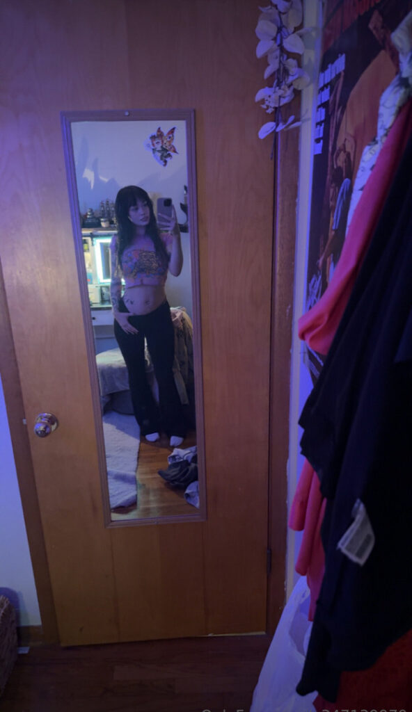 OnlyFans – TikTok – Avaree.ee / Avare.ee / Avababy – Nude Leaks