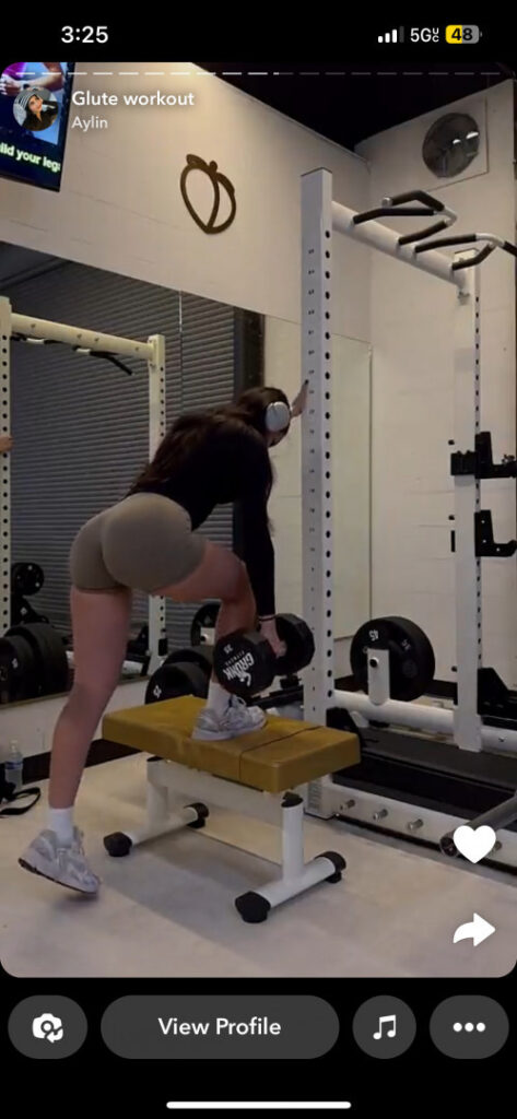 OnlyFans – Instagram – Aylin Perez/itsaylinn – Nude