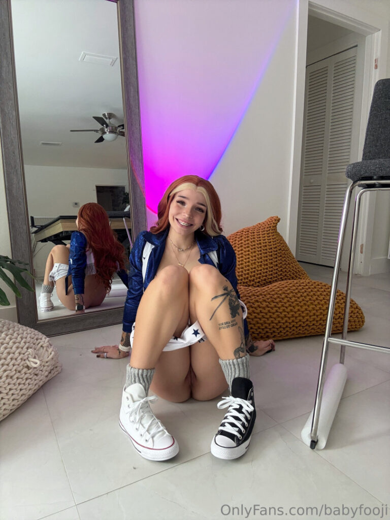 OnlyFans – Cosplay – Teen – babyfooji / peachtot – Nude