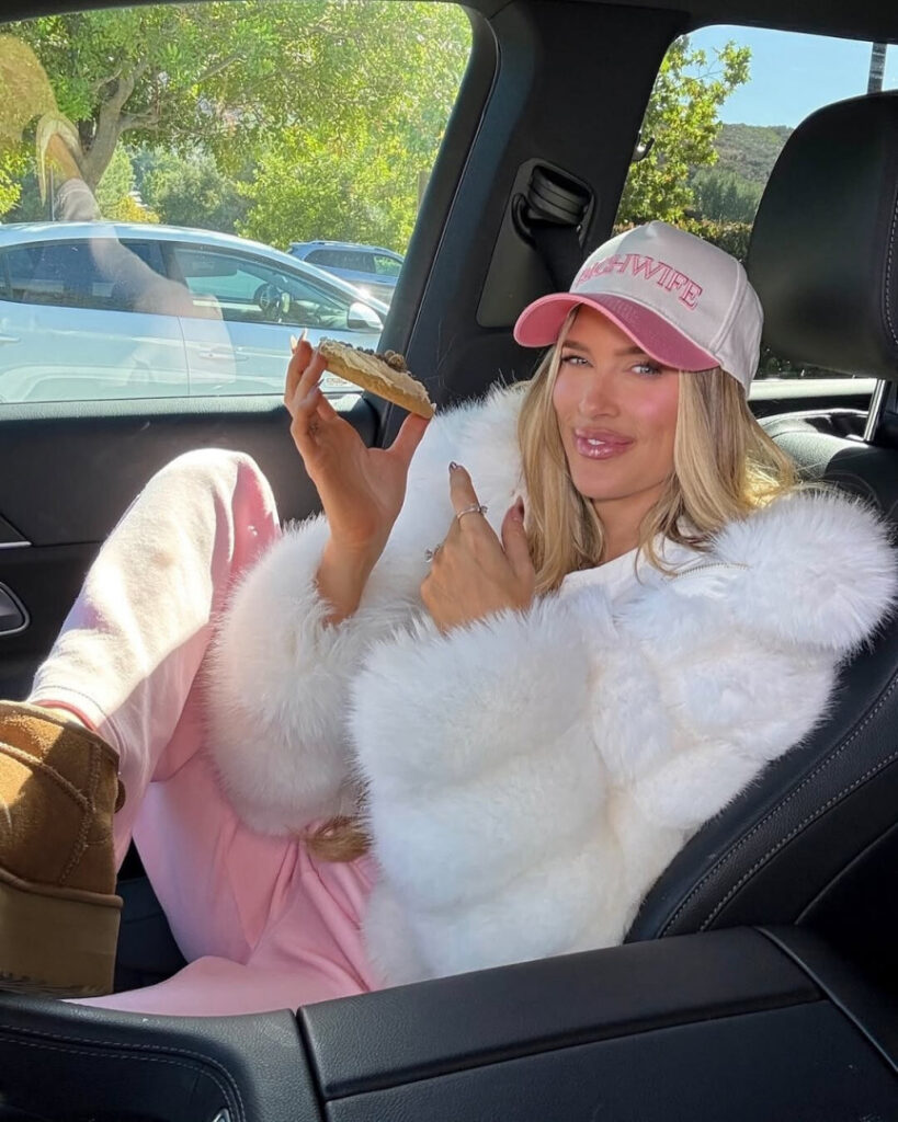 OnlyFans – Celeb – Barbie Blank aka Kelly Kelly (WWE) – Nude