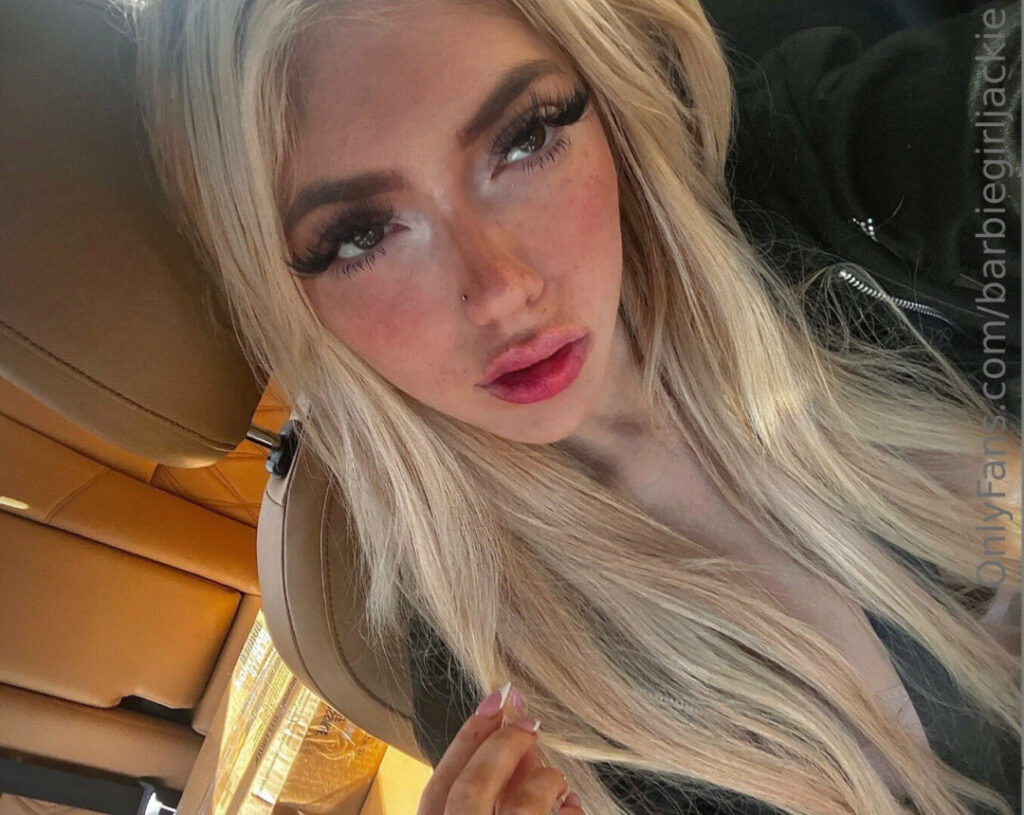 OnlyFans – barbiegirljackie / april hills / aprilxhills / aprilhills / aprilhillsxox – Nude