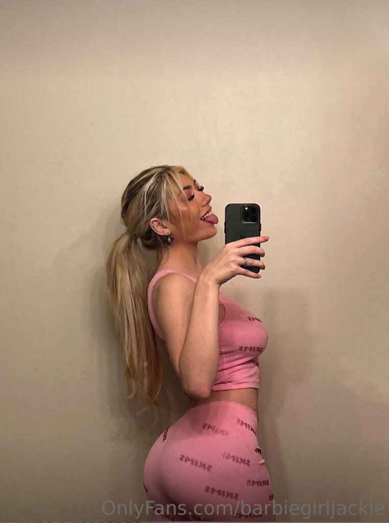 OnlyFans – barbiegirljackie / april hills / aprilxhills / aprilhills / aprilhillsxox – Nude