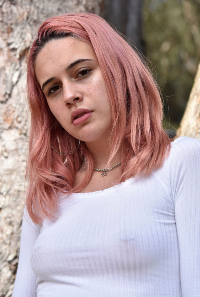 Celeb – Bea Miller – Nude