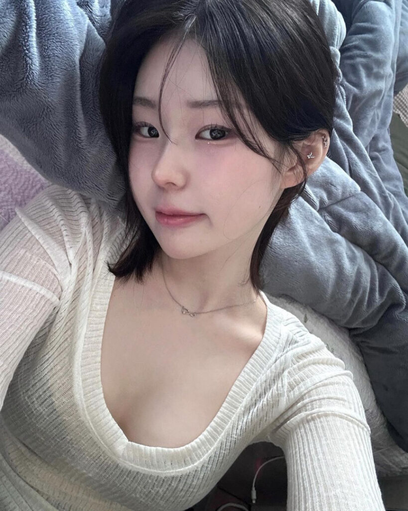 Instagram – Asian – Korean – beacon_z – Nude Leaks