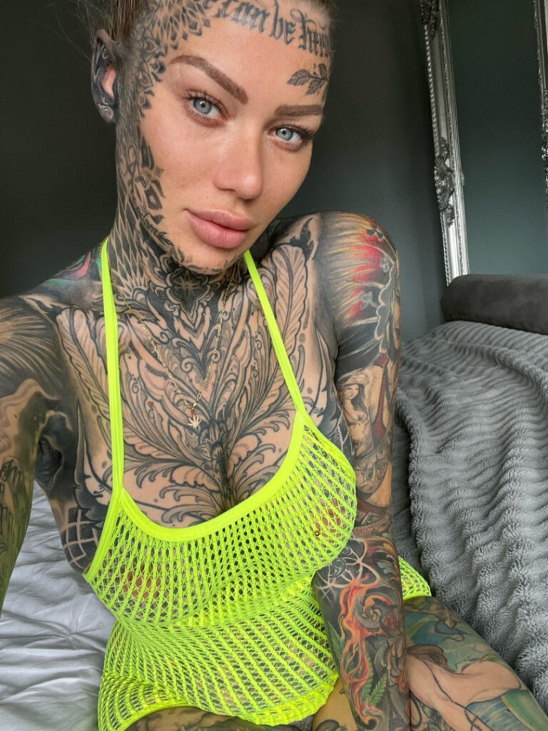 OnlyFans – TikTok – Becky Holt – Nude Leaks