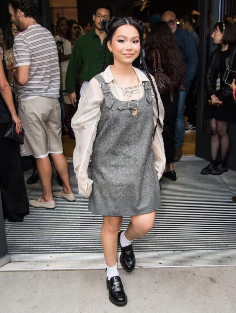 TikTok – Celeb – Bella Poarch – Nude