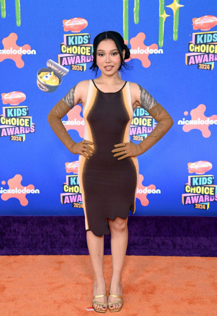 TikTok – Celeb – Bella Poarch – Nude