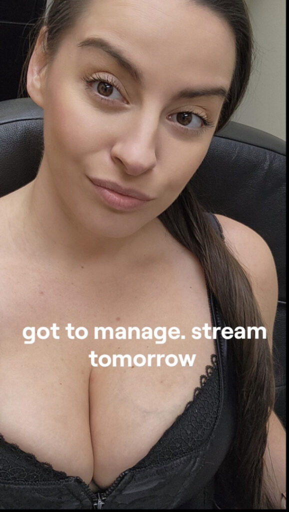 OnlyFans – biiotchtv – Nude Leaks