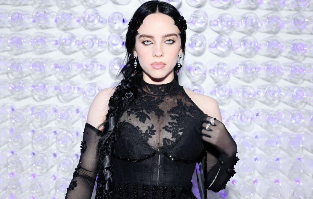 Celeb – Billie Eilish – Nude