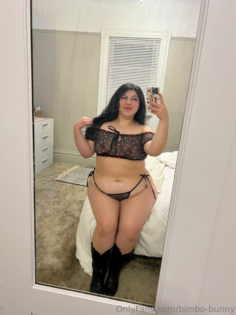 OnlyFans – Bimbo-bunny / Local Bimbo – Nude