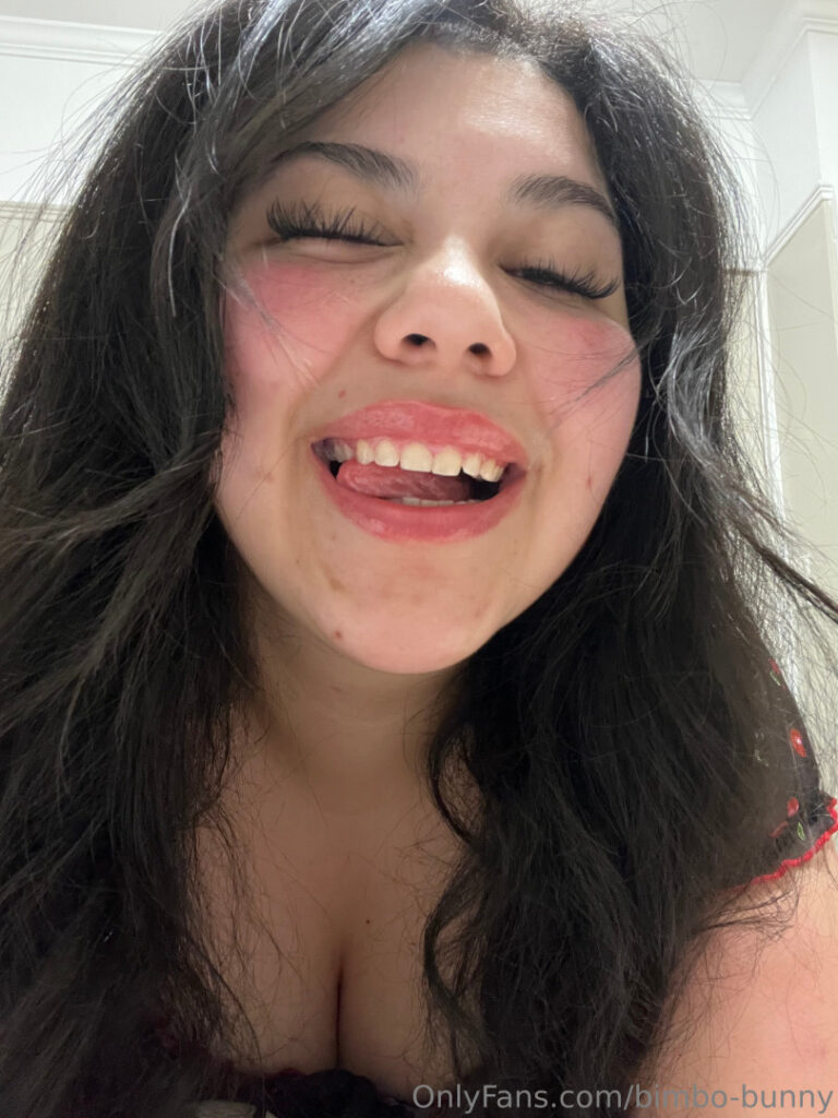 OnlyFans – Bimbo-bunny / Local Bimbo – Nude