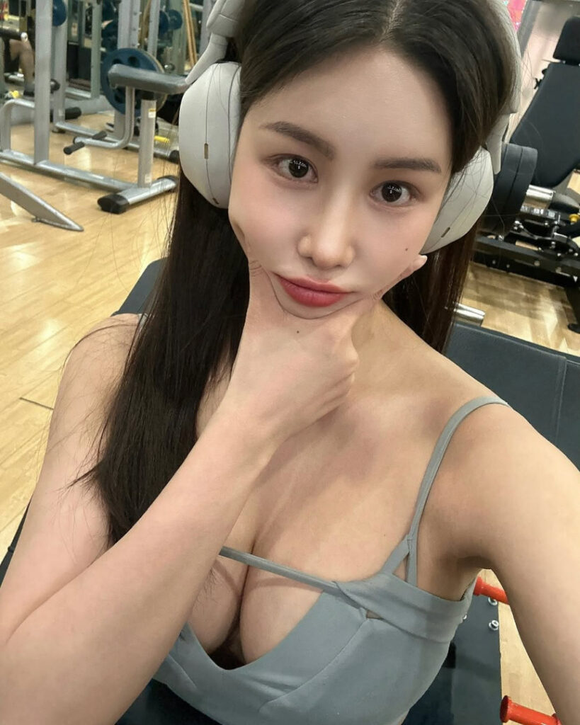 OnlyFans – afreecaᵀⱽ – Asian – Korean – BJ heeyome / _yome_kim / gmldi6262 – Nude