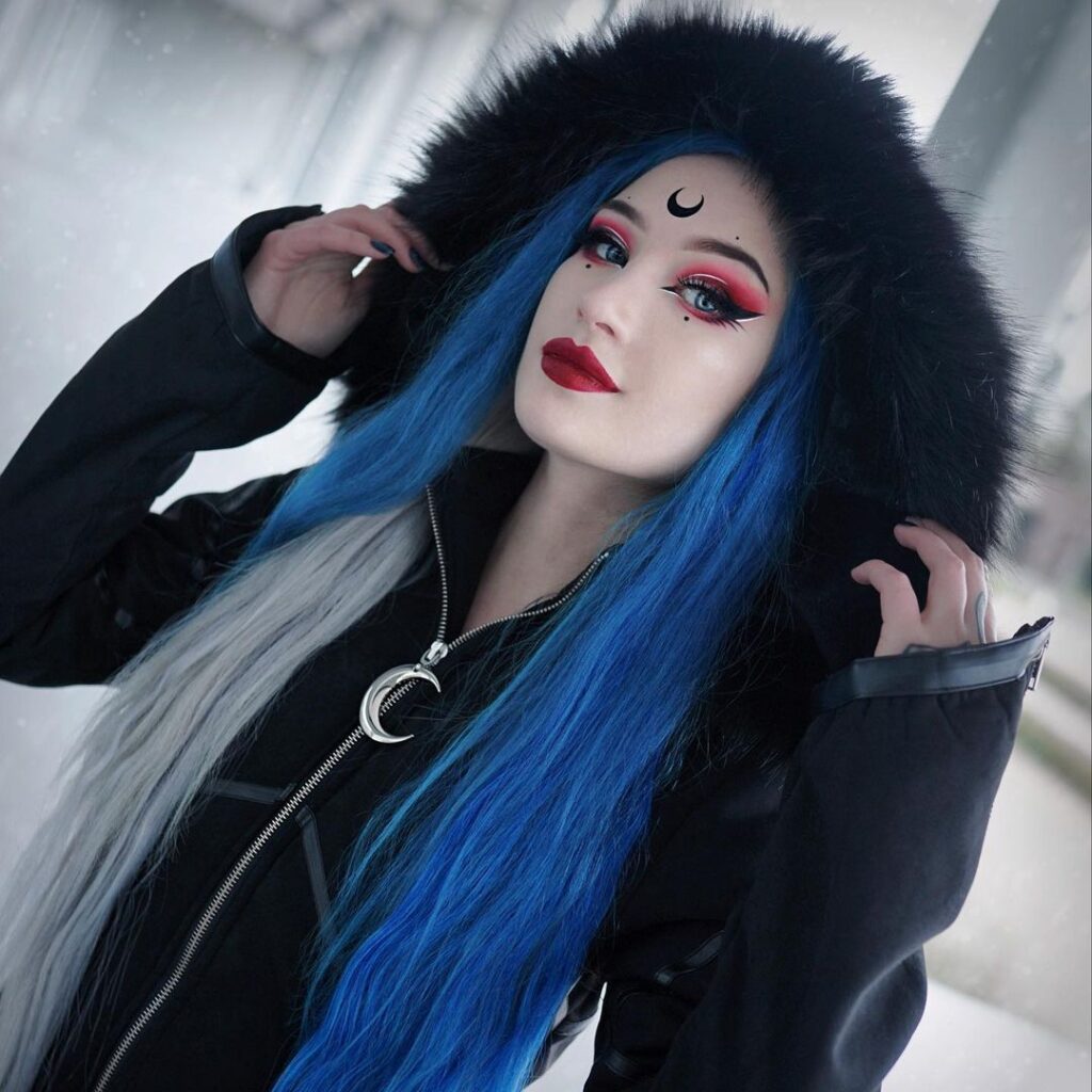 Instagram – BlueAstrid – Nude