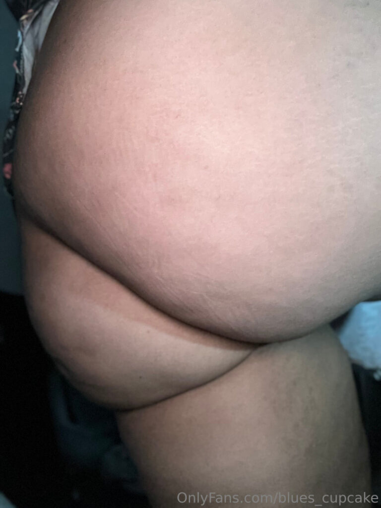 OnlyFans – Blues_cupcake/ Bubblebuttblue/Bluehurricanenyc – Nude