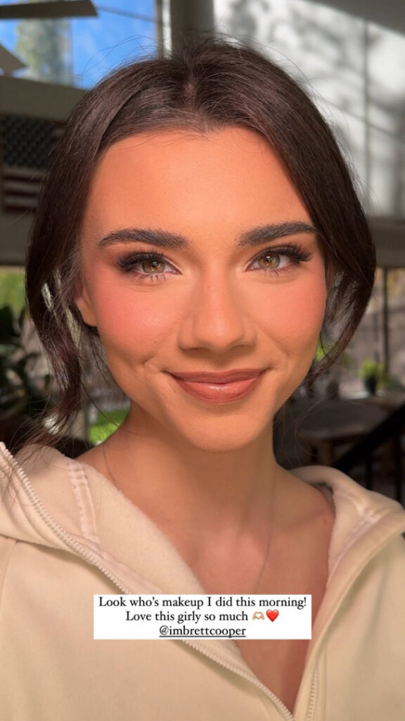 Youtube – Brett Cooper – Nude