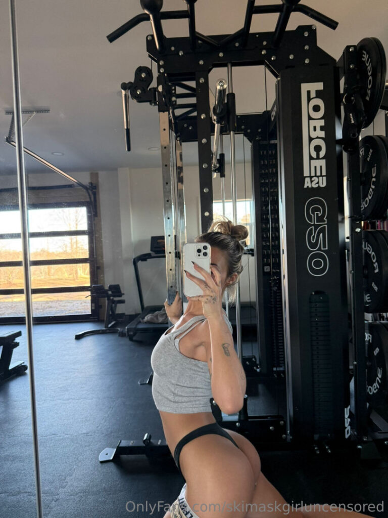 OnlyFans – Briana Armbruster aka theskilmuskgirl – Nude