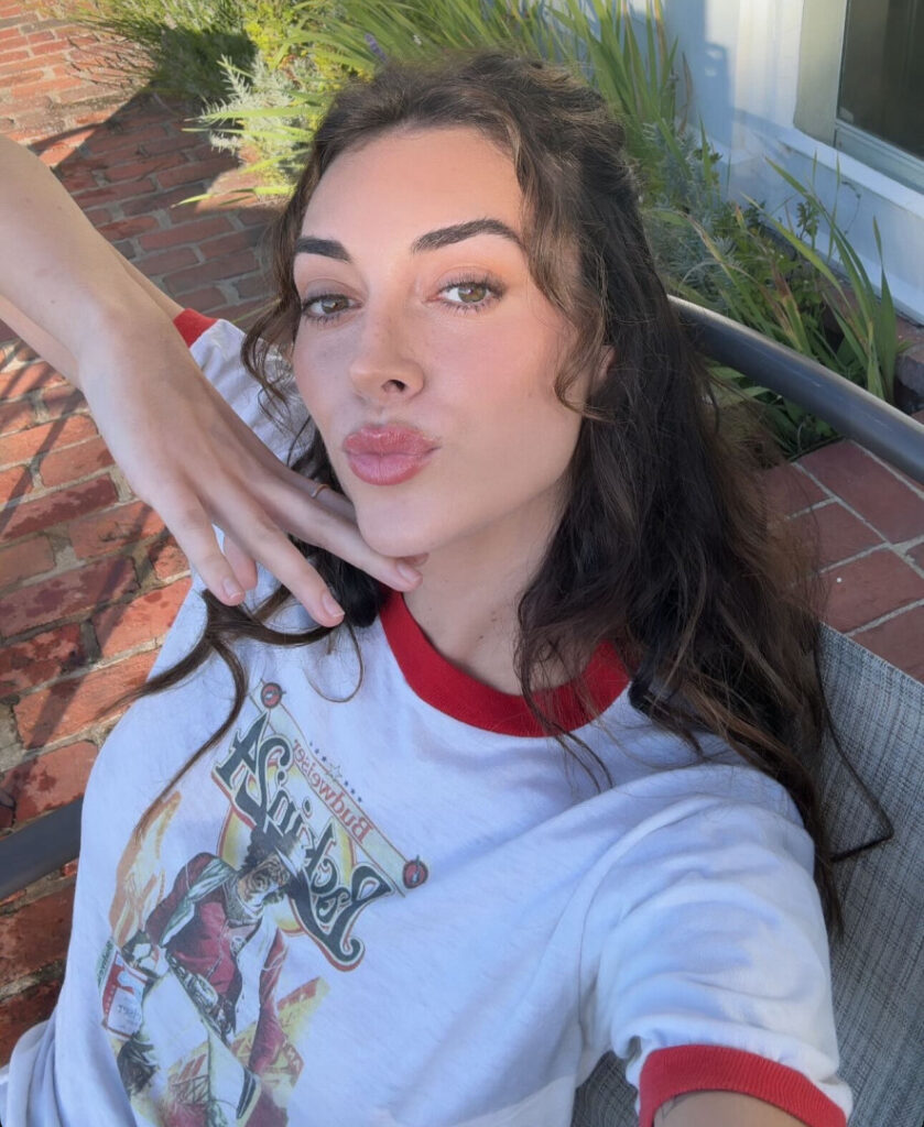 TikTok – Instagram – Briannalapagalia // Briannachickenfry – Nude