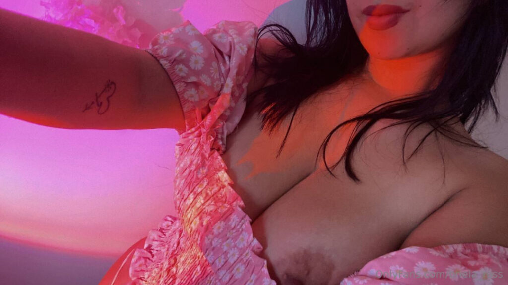 OnlyFans – Briela Ross / Brihatwy – Nude