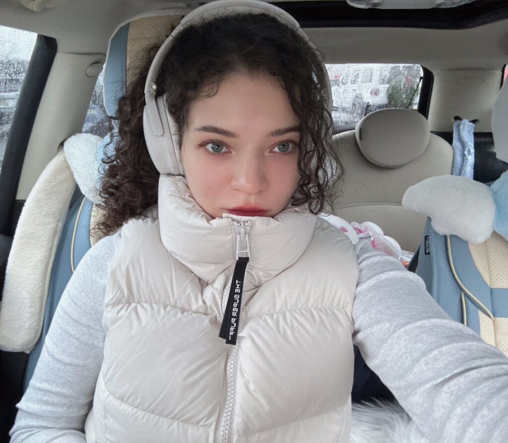 Youtube – Brittany Venti – Nude