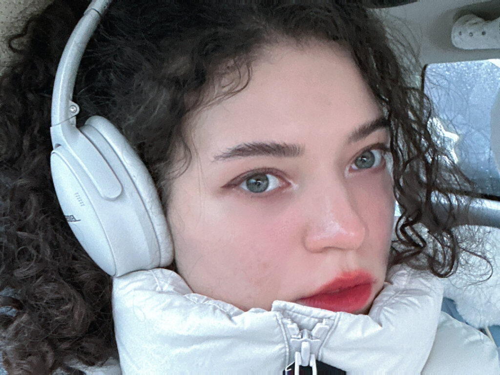 Youtube – Brittany Venti – Nude