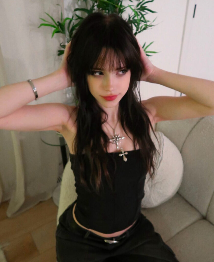 Instagram – Ko-fi – BunnyGirlBree – Nude