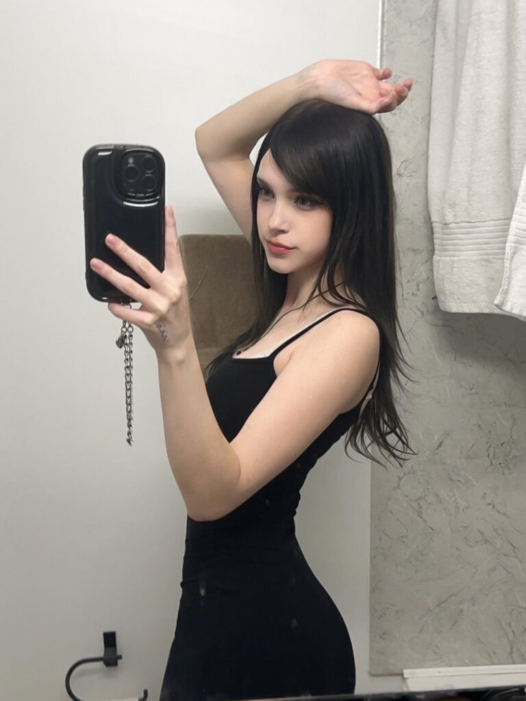 Instagram – Ko-fi – BunnyGirlBree – Nude