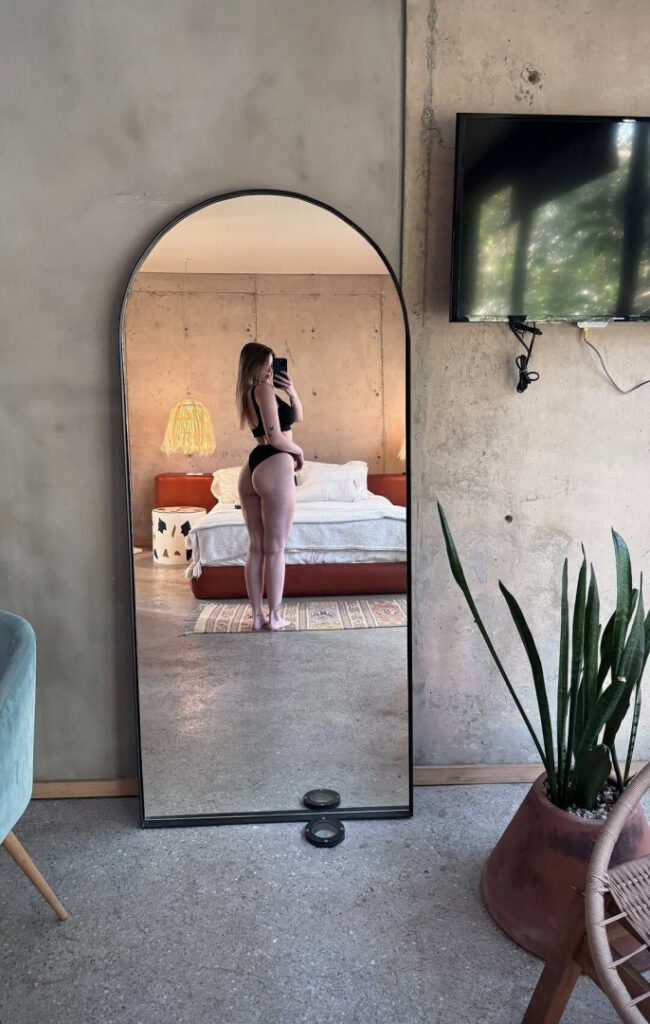 TikTok – Instagram – Latina – Cami Landi / cammlandi – Nude