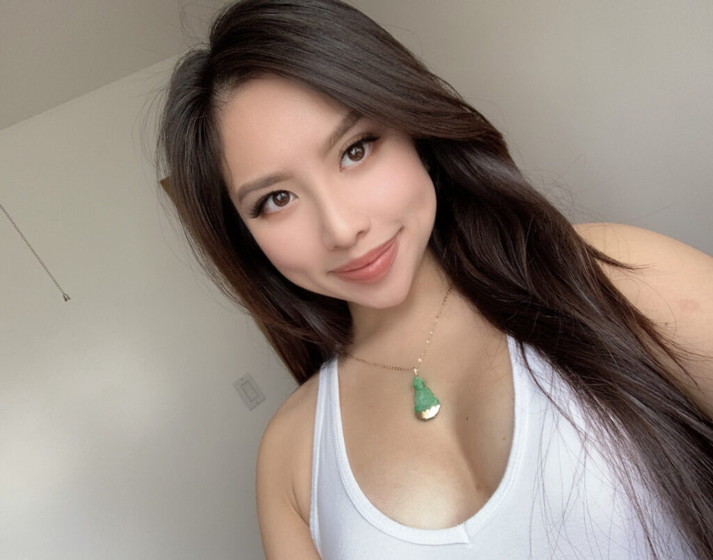 Twitch – Asian – Cari do/ Cari_do1 / sasssysiumai – Nude Leaks