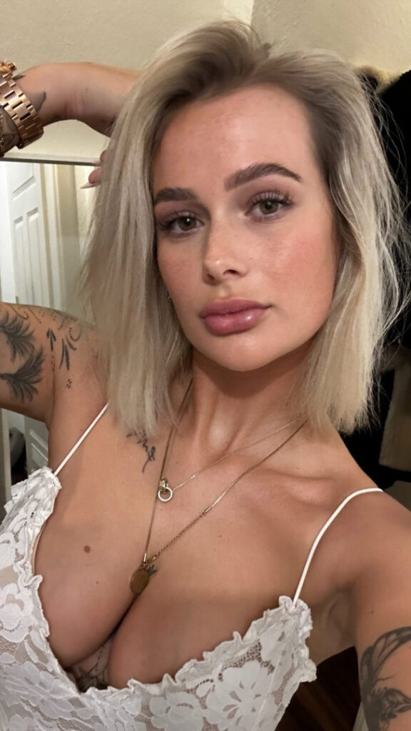 OnlyFans – Caro_loesel – Nude