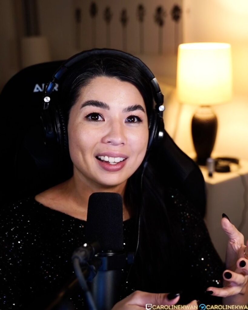 Twitch – Asian – CarolineKwan – Nude