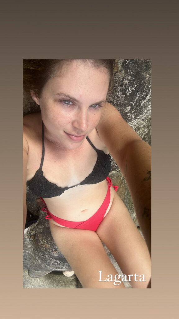 Brazil – Celeb – Carolinie Figueiredo – Nude Leaks