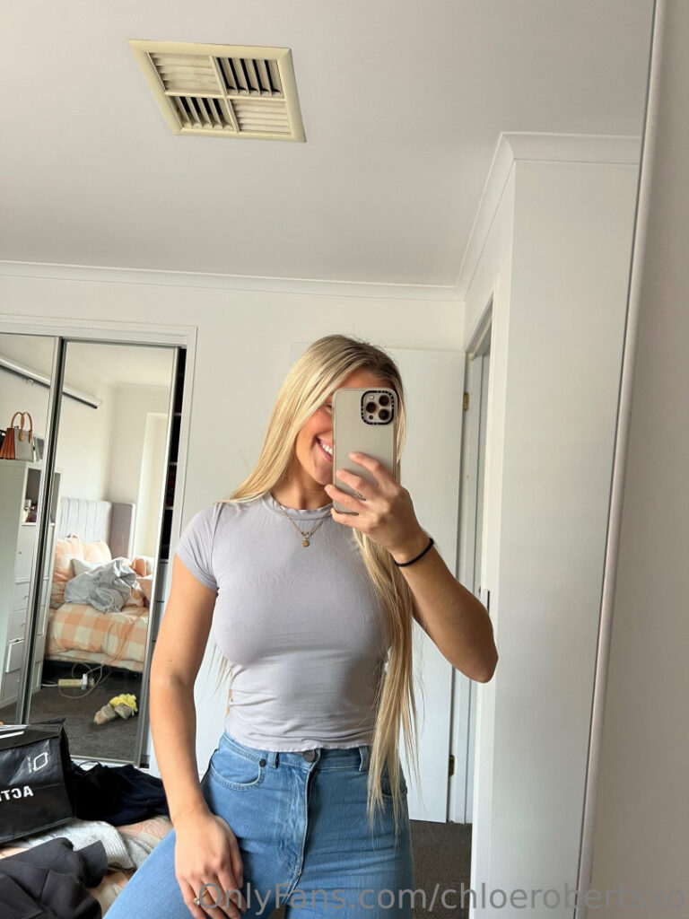 OnlyFans – Instagram – Cassie and Chloe Roberts – Nude