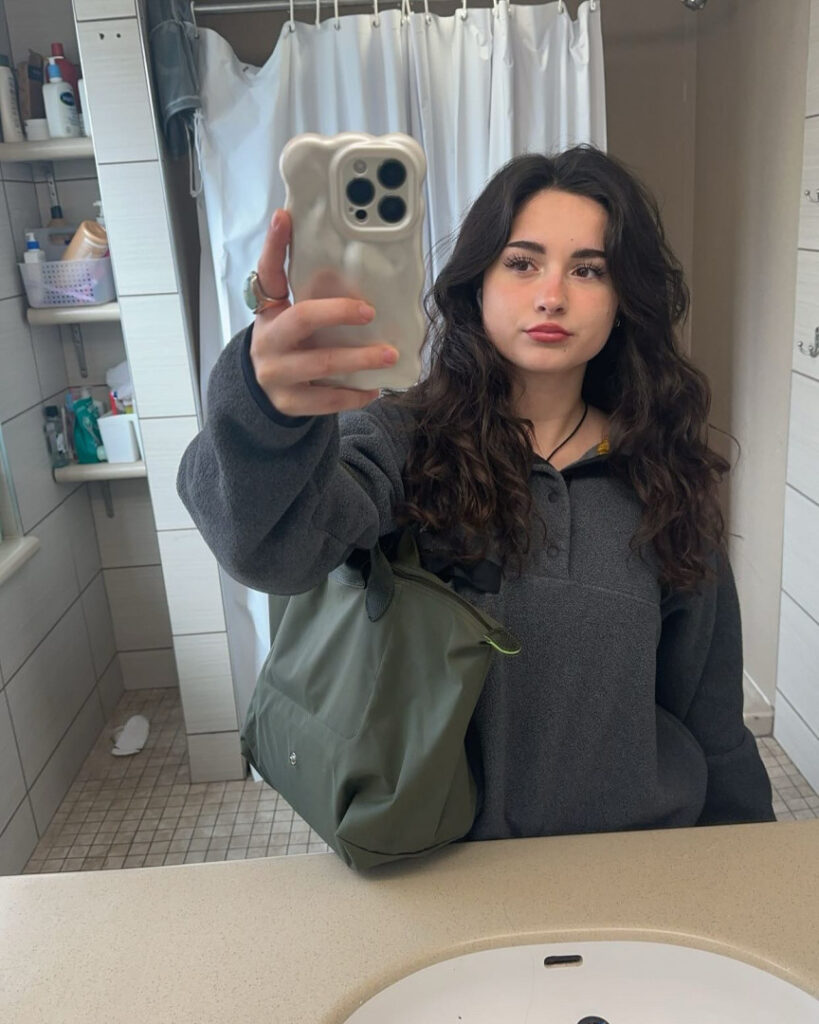 TikTok – Cat Corkery / catherinelikescats / burgerpanties67 / cat.corkery / catspamsalot – Nude