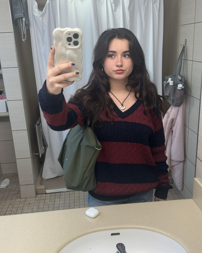 TikTok – Cat Corkery / catherinelikescats / burgerpanties67 / cat.corkery / catspamsalot – Nude