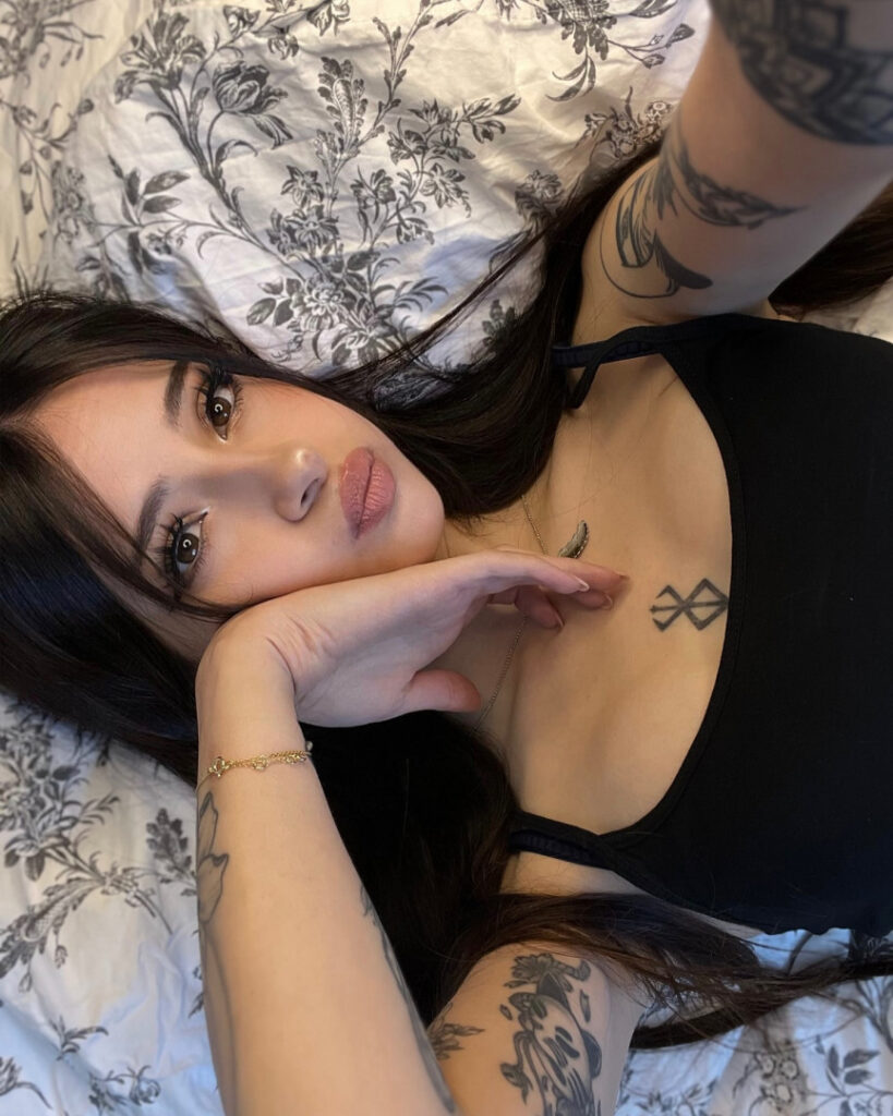 OnlyFans – Instagram – Cosplay – Cata Leyah / cata.leyah / cataleyah_ / leyahcata – Nude Leaks