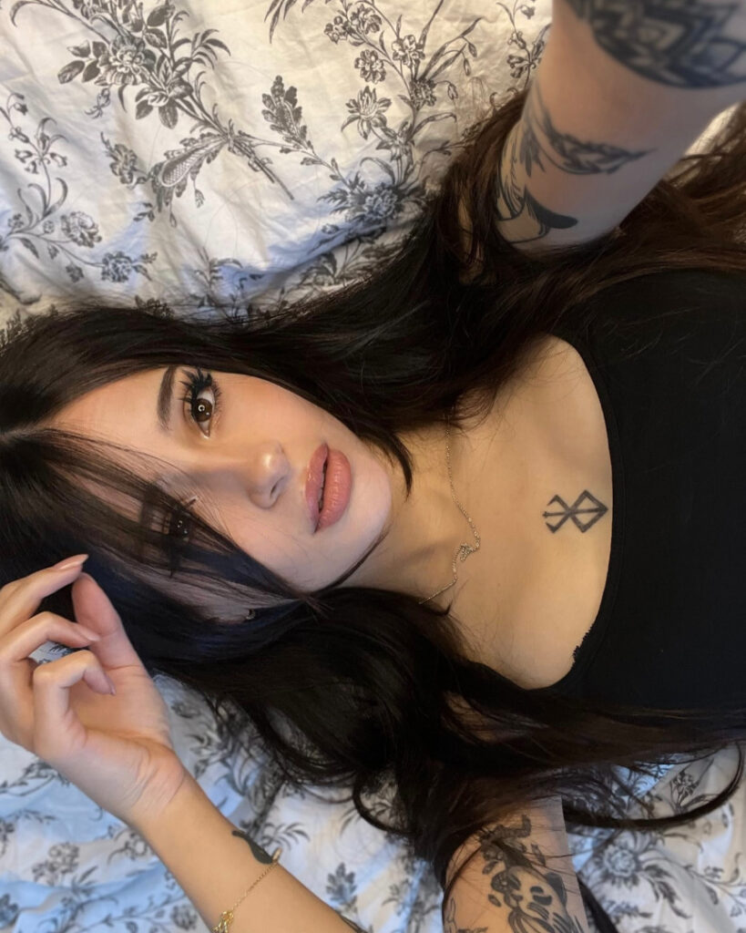 OnlyFans – Instagram – Cosplay – Cata Leyah / cata.leyah / cataleyah_ / leyahcata – Nude Leaks