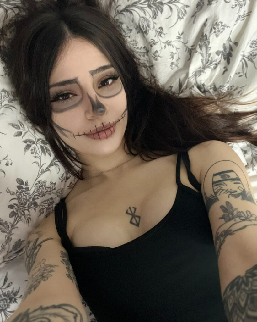 OnlyFans – Instagram – Cosplay – Cata Leyah / cata.leyah / cataleyah_ / leyahcata – Nude Leaks