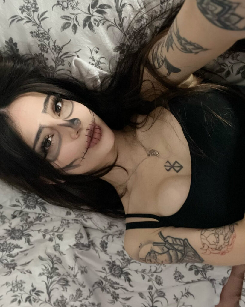 OnlyFans – Instagram – Cosplay – Cata Leyah / cata.leyah / cataleyah_ / leyahcata – Nude Leaks