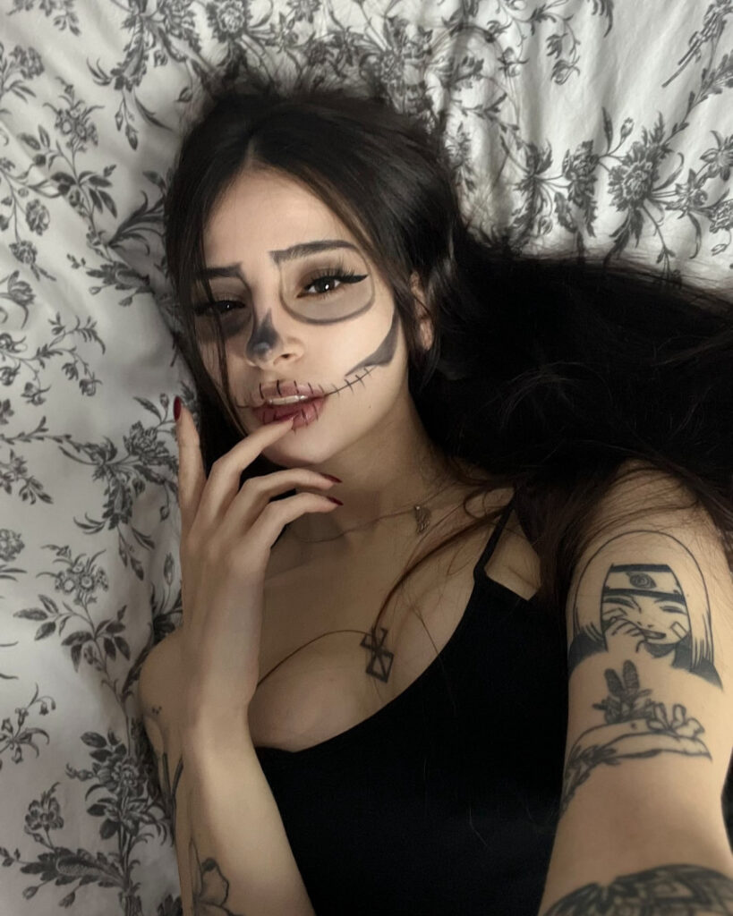 OnlyFans – Instagram – Cosplay – Cata Leyah / cata.leyah / cataleyah_ / leyahcata – Nude Leaks