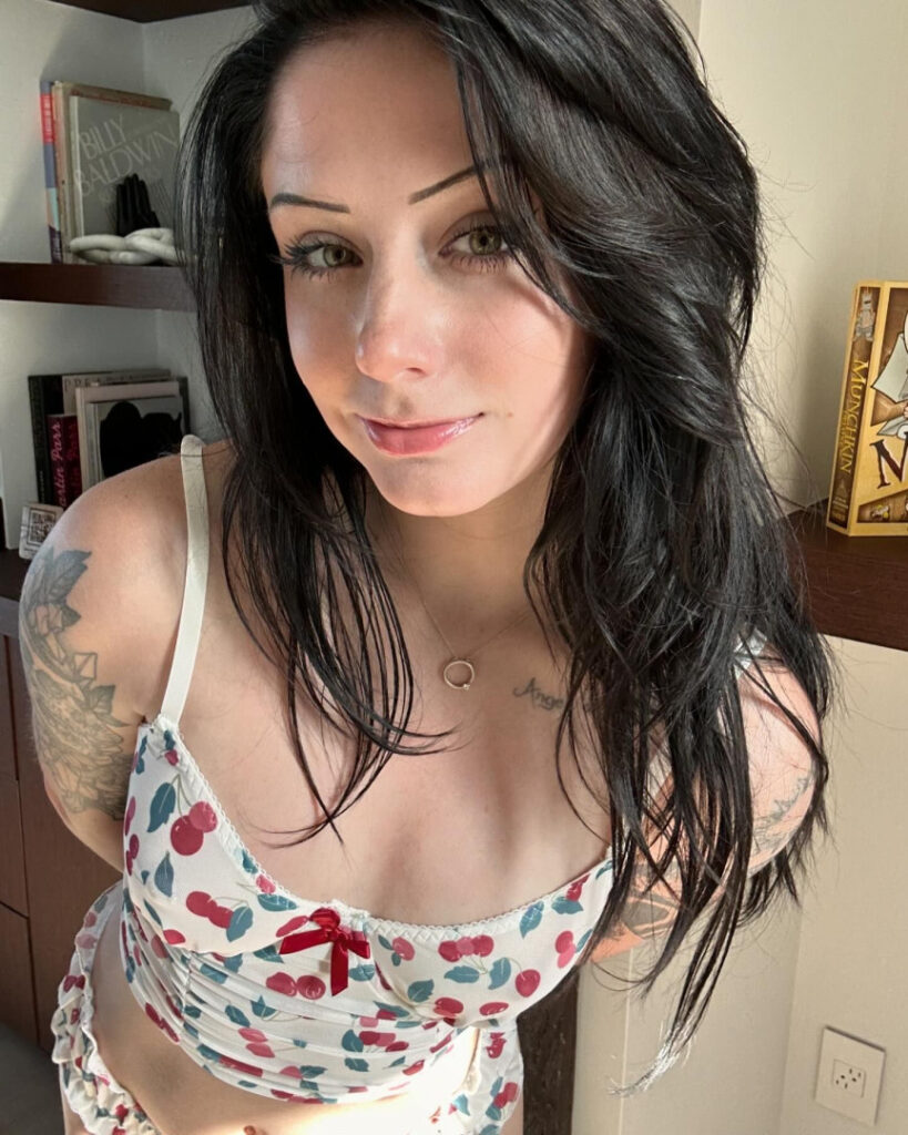 OnlyFans – Petite – CatKitty21 – Nude