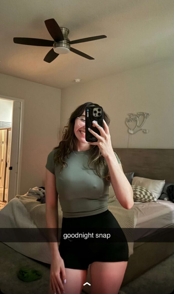 Twitch – Catlyn Crespo – Nude