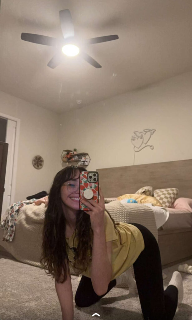 Twitch – Catlyn Crespo – Nude