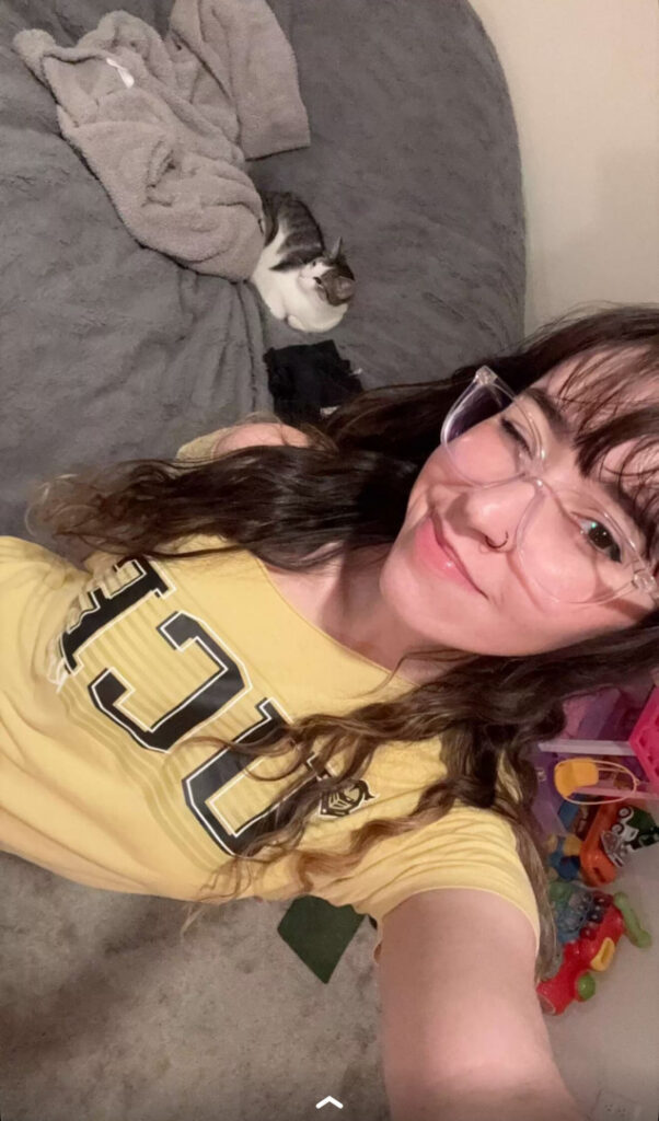 Twitch – Catlyn Crespo – Nude