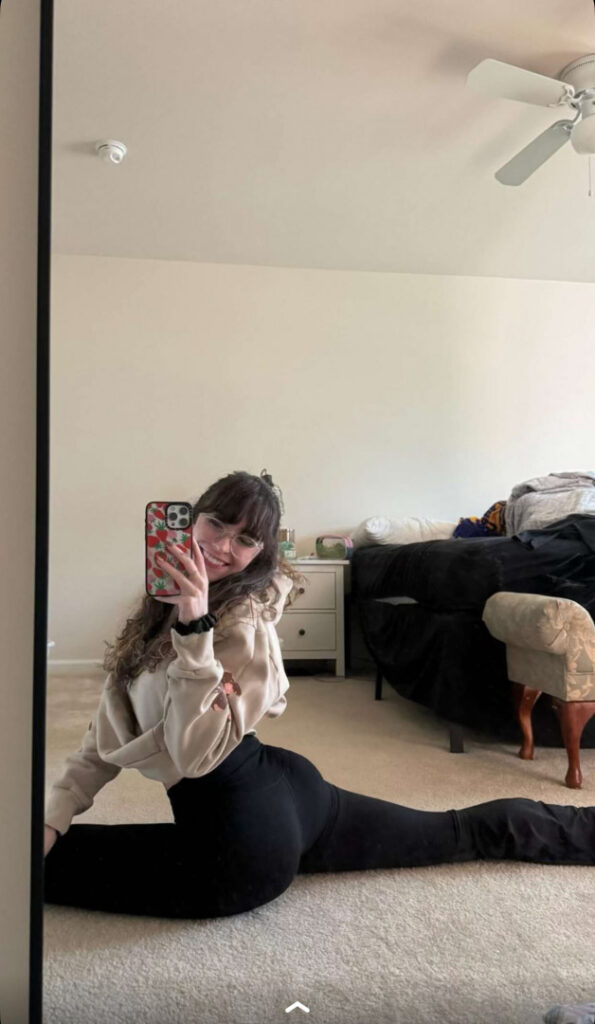 Twitch – Catlyn Crespo – Nude