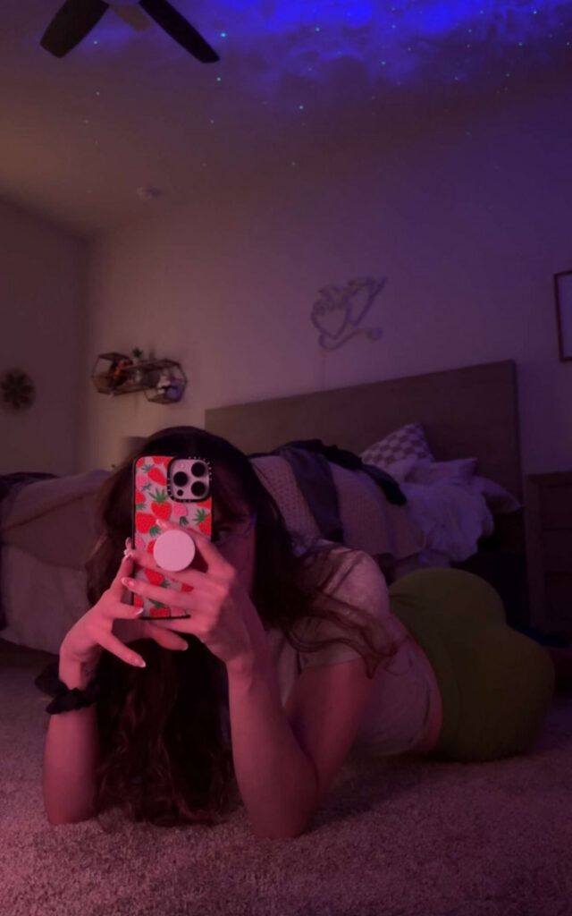 Twitch – Catlyn Crespo – Nude