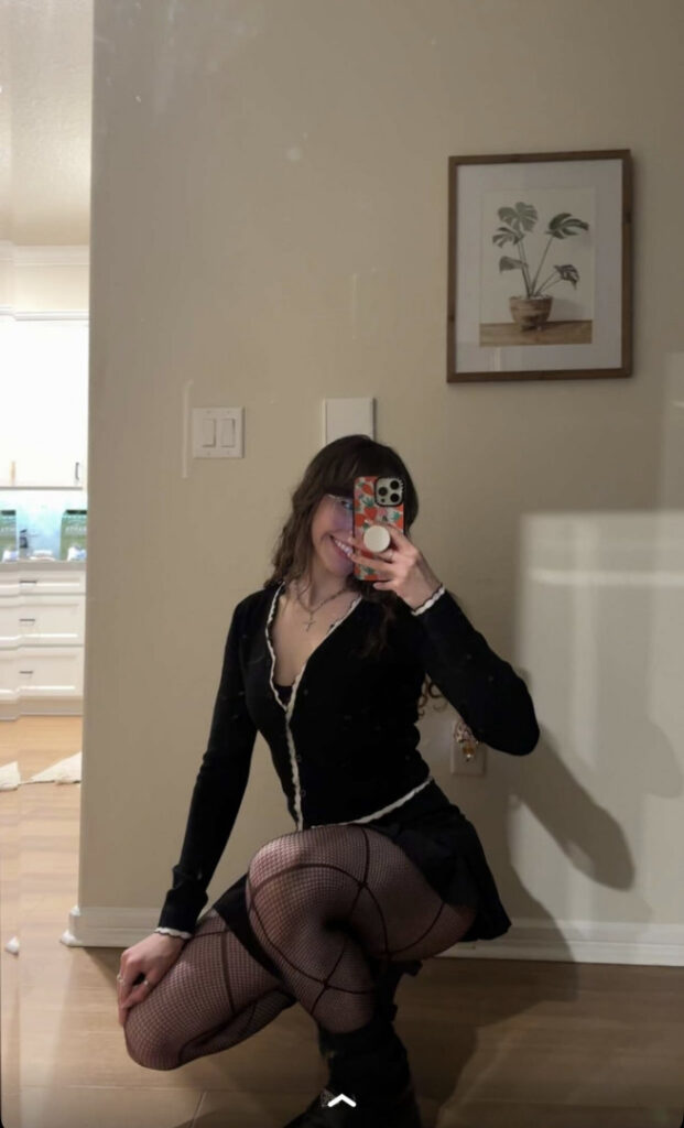 Twitch – Catlyn Crespo – Nude